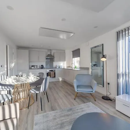 Contemporary 2 Bedroom Apartment In Ashford Ashford  Exterior photo